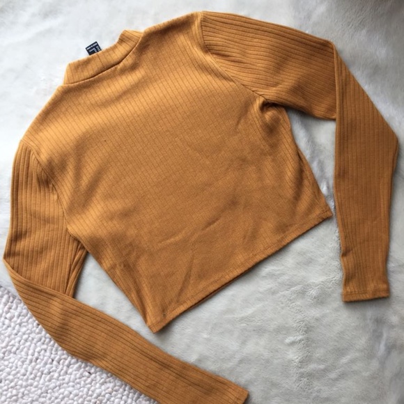 Forever 21 Mustard Yellow Crop Top - Picture 5 of 5